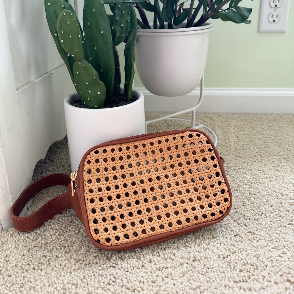 Wicker belt bag! Never been used!